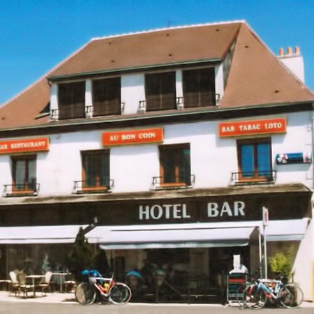 Cloyes-sur-le-Loir Hotel Au Bon Coin מראה חיצוני תמונה