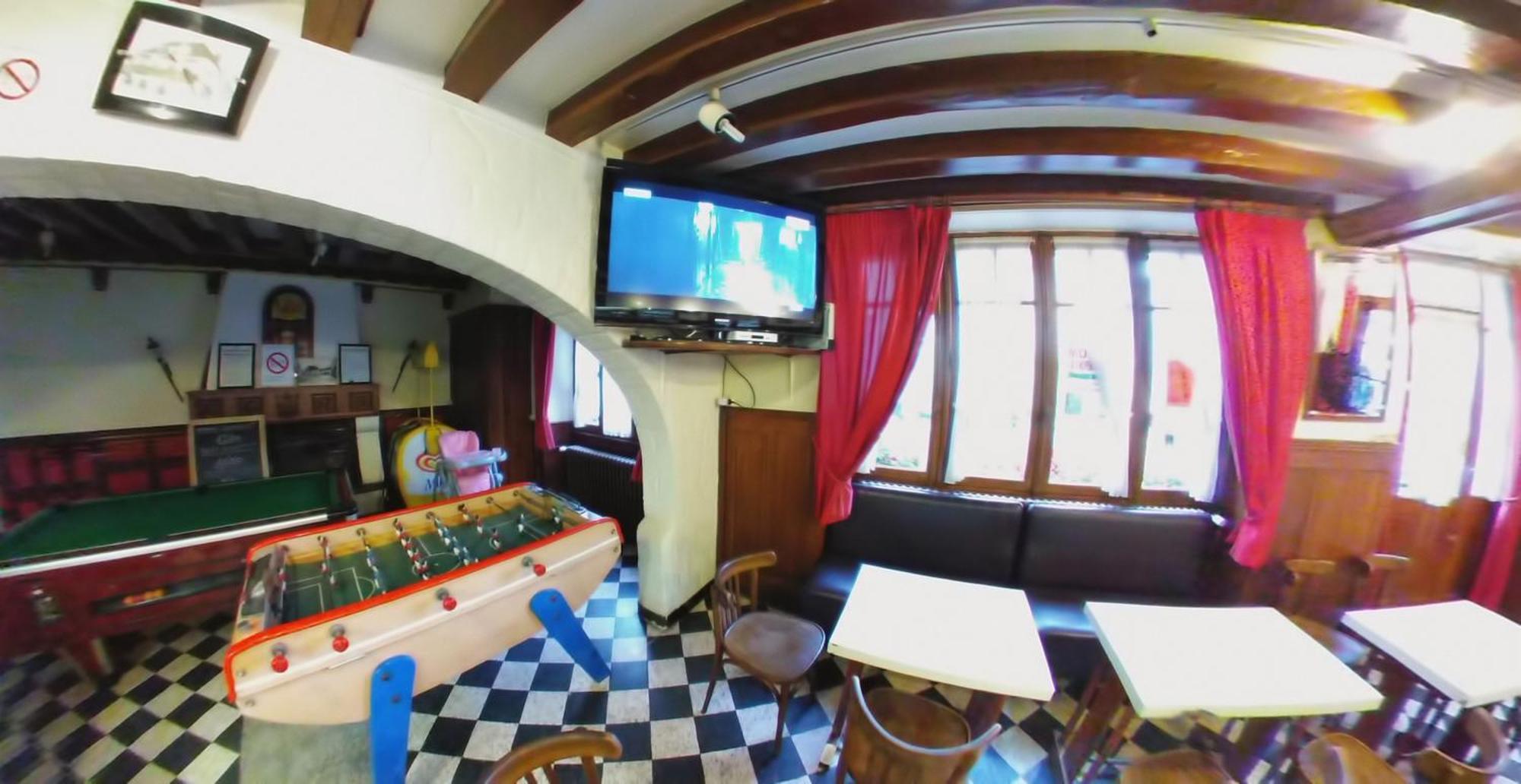 Cloyes-sur-le-Loir Hotel Au Bon Coin מראה חיצוני תמונה