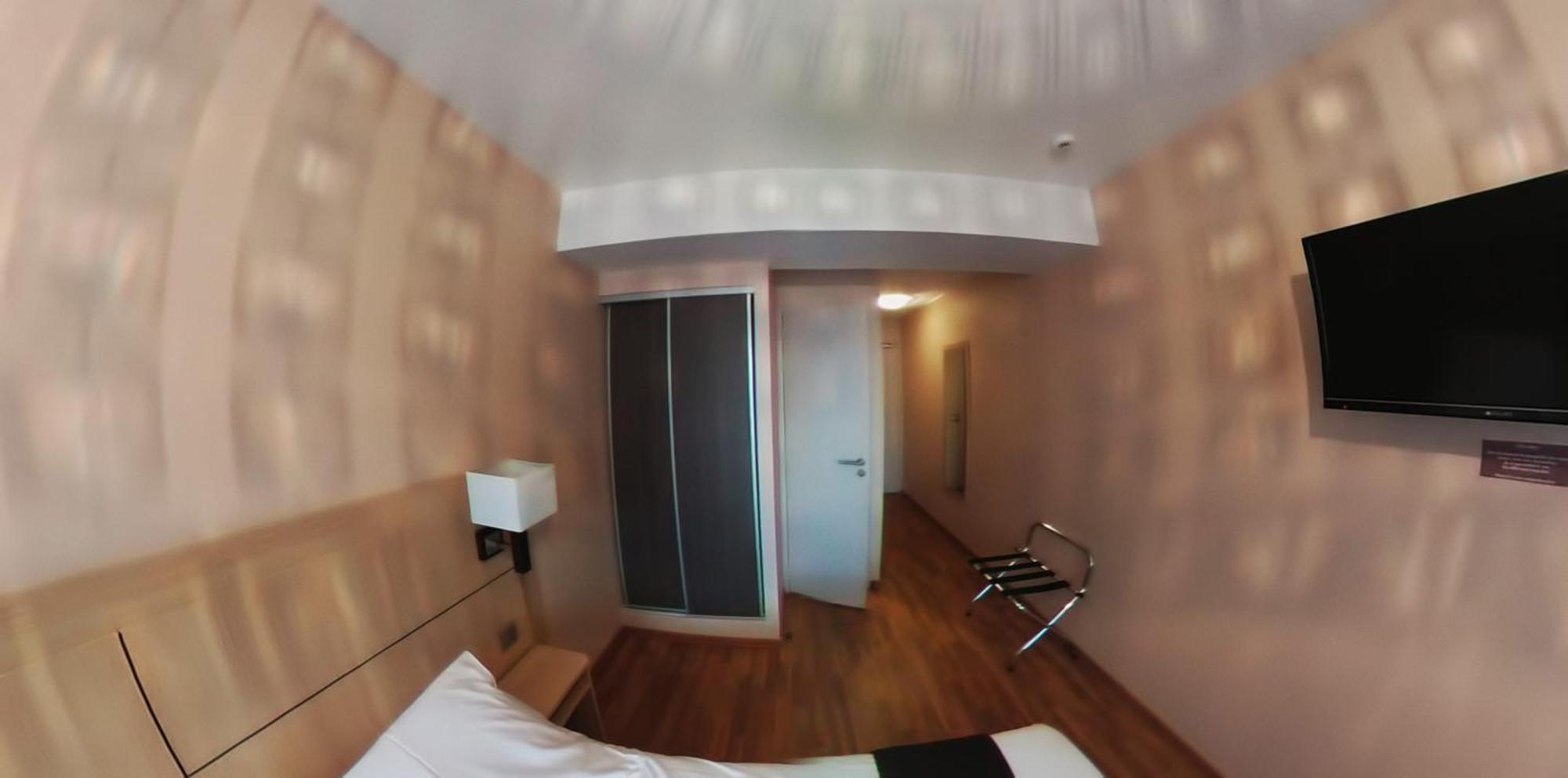 Cloyes-sur-le-Loir Hotel Au Bon Coin מראה חיצוני תמונה